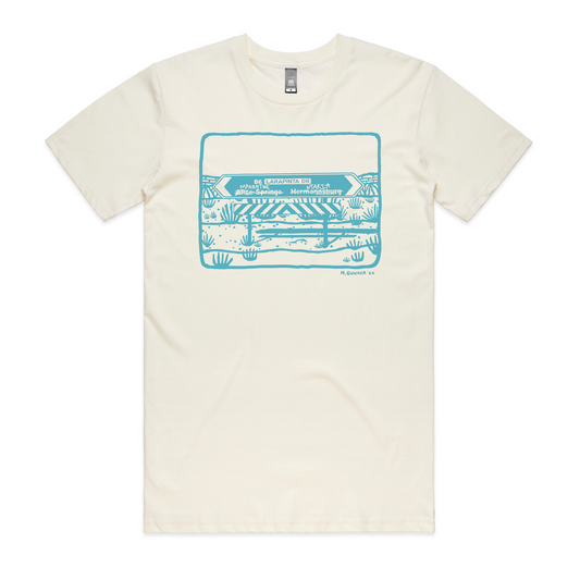 'Larapinta Drive' Men's Tee